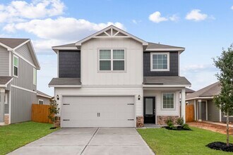 Building Photo - 21627 Lotus Elm St