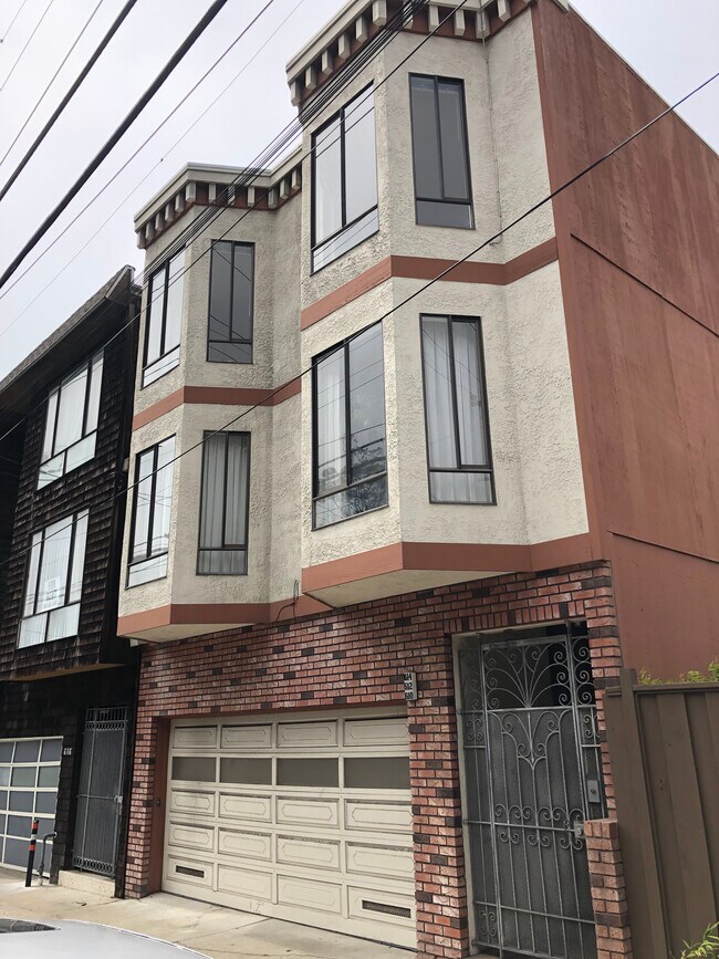 610-612-614 Anza Building - 614 Anza St