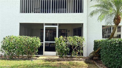 Building Photo - 59 Camelot Gardens Blvd
