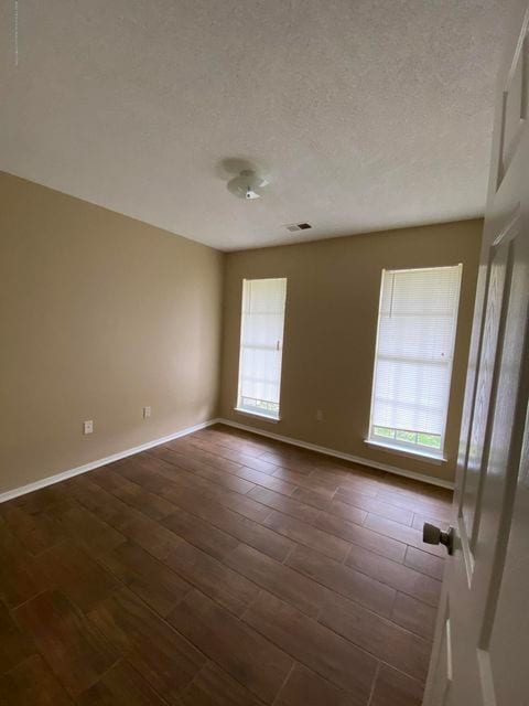 Building Photo - 4253 Brighton Dr