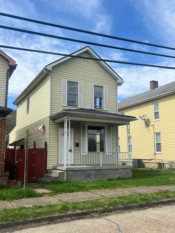 Building Photo - 415 Williams St