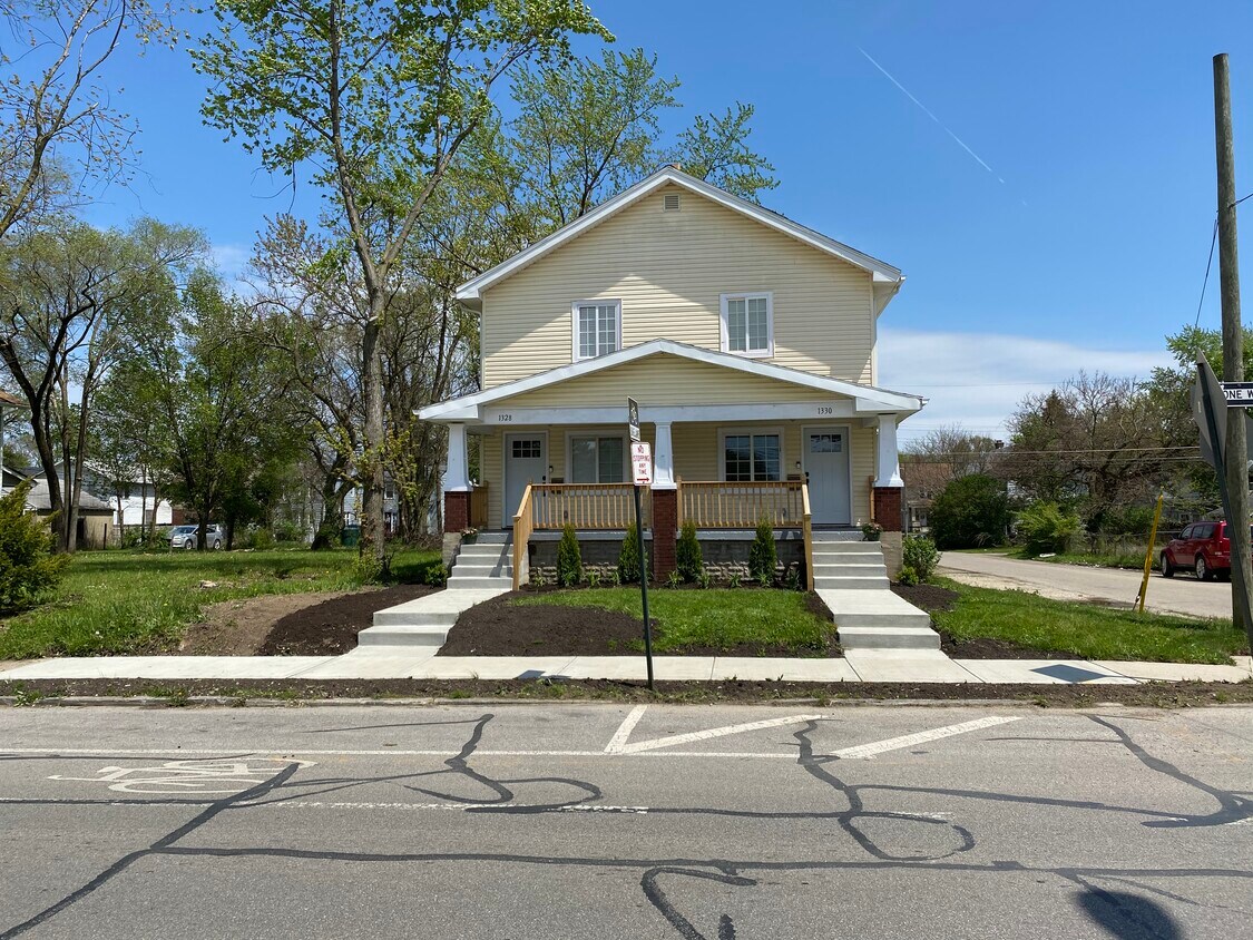 1328 S Champion Ave, Columbus, OH 43206 Apartments in Columbus, OH