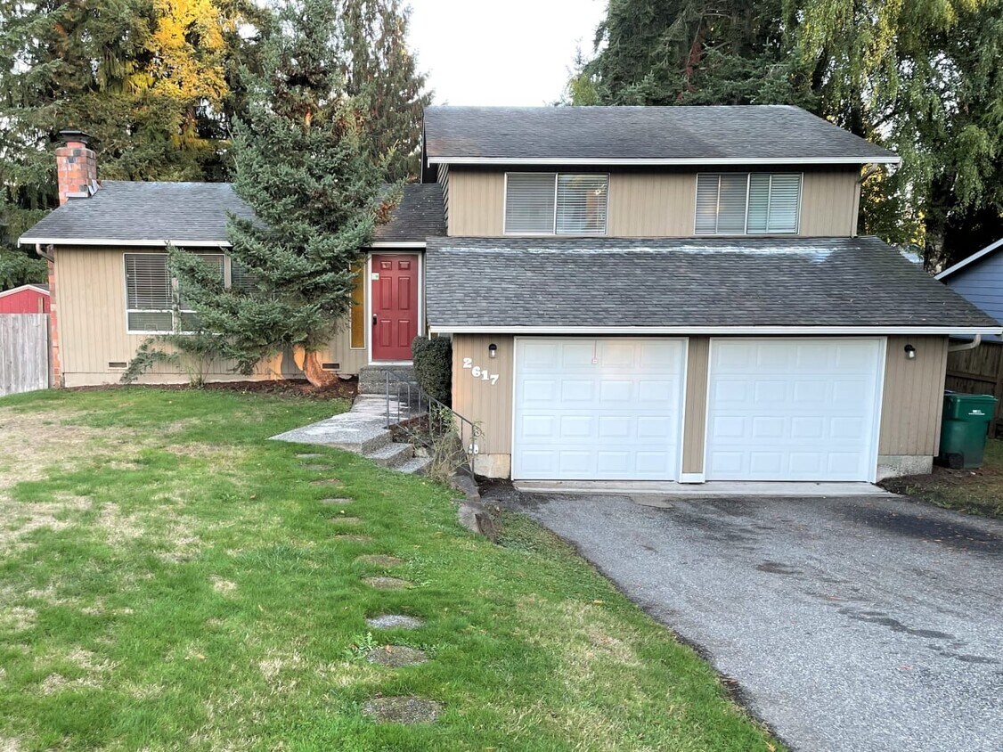 2617 117th Ave NE House Rental in Lake Stevens, WA