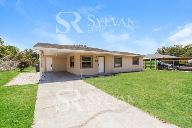 Foto del edificio - Welcome home to this 3 bedroom, 1 bathroom home