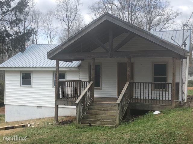 Primary Photo - 260 Moss Rd