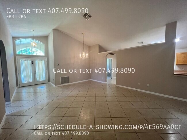 Building Photo - 544 Oakhurst St