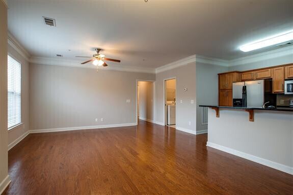 Building Photo - 2 Bedroom Corner Condo
