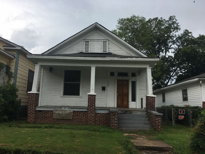 Primary Photo - 1700 Berkley Ave