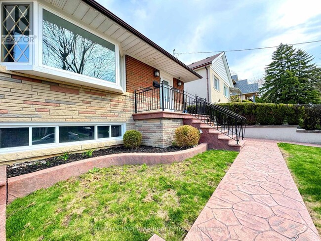 Building Photo - 34 Doddington Dr