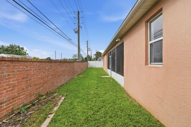 Foto del edificio - 13618 Old Dock Rd