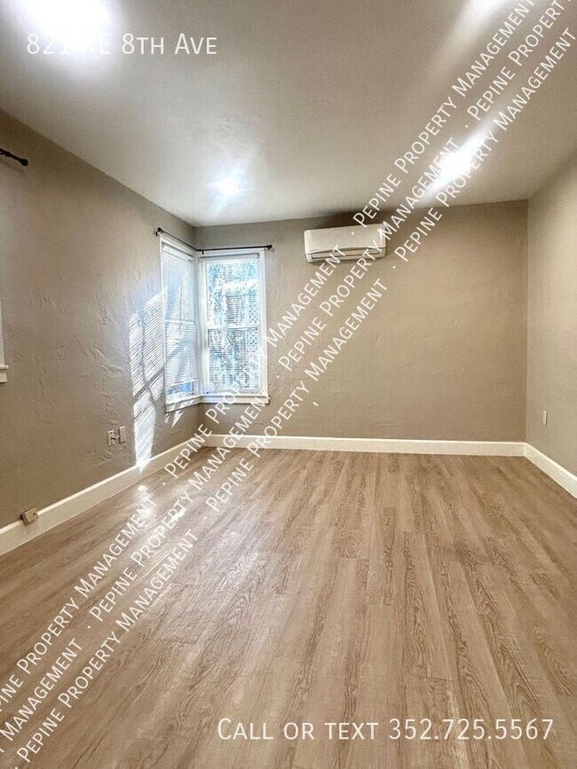 Foto del edificio - 821 NE 8th Ave