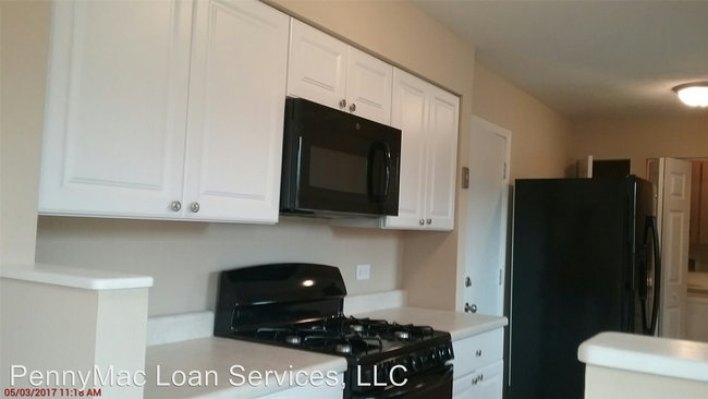Foto del edificio - 3 br, 1 bath House - 312 Landmeier Rd