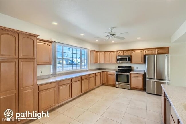 Building Photo - 3 br, 2 bath House - 3529 Acoma Drive UNIT