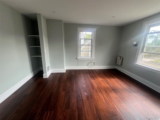 Building Photo - 62 Woodland Ave