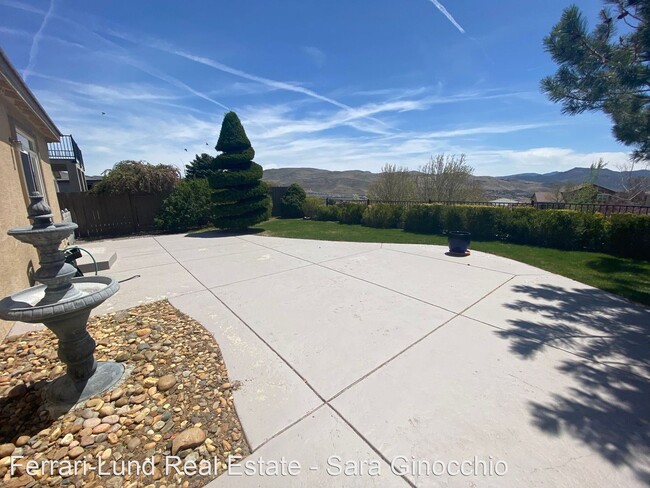 Building Photo - 4 br, 2.5 bath House - 4224 Desert Highlan...