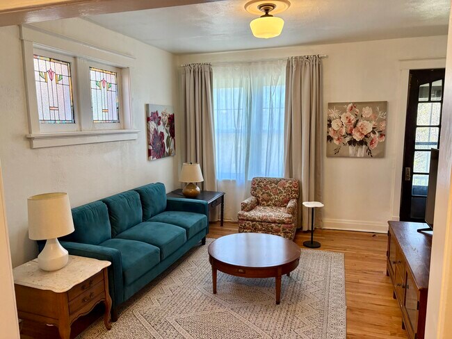 Foto del edificio - 2107 Maury Ave