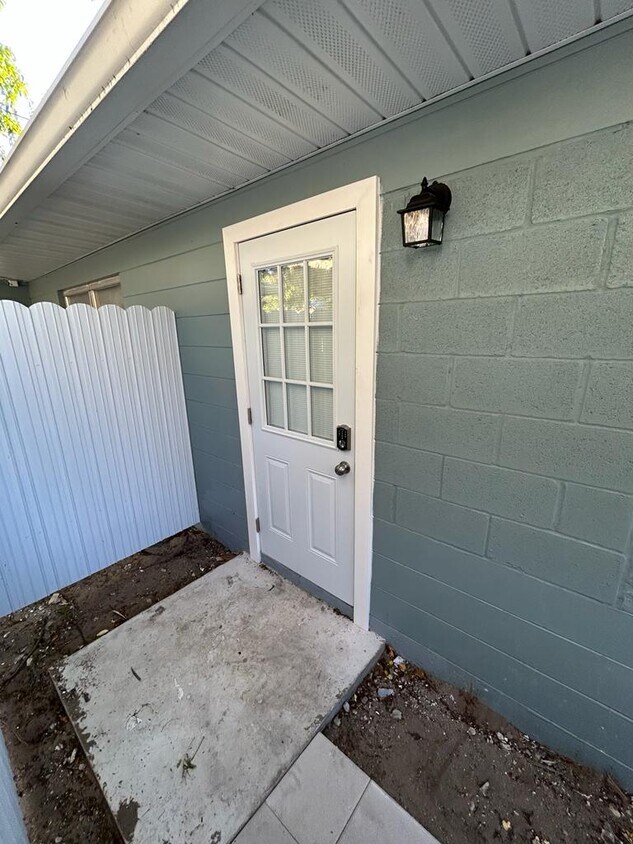 Foto principal - 1862 4th St SE