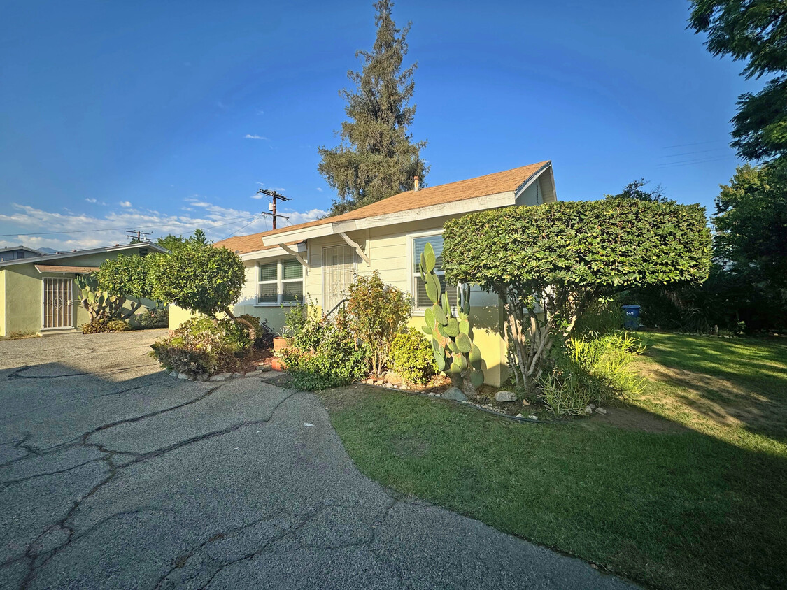 Foto principal - 5411 Cloverly Ave