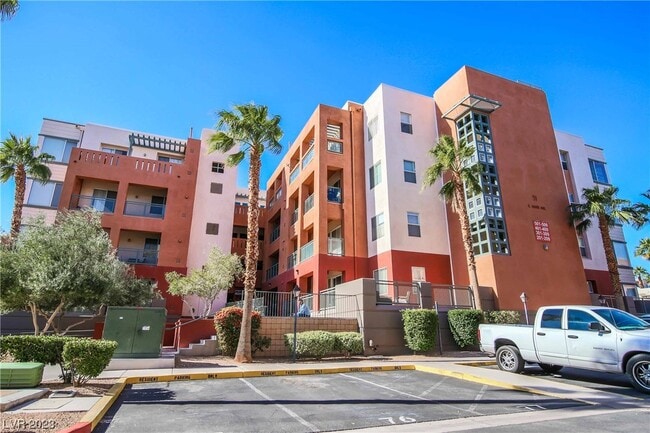 Foto del edificio - 51 E Agate Ave