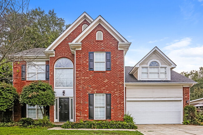 Building Photo - 137 Chere Helen Dr