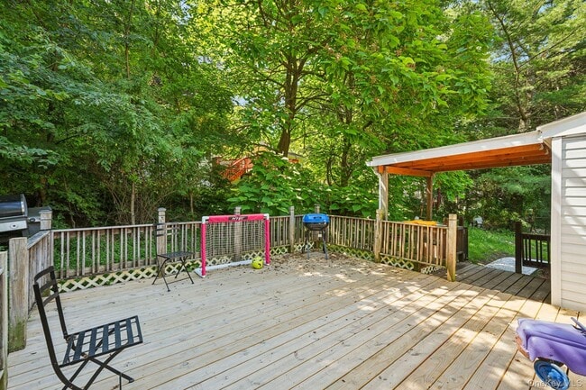 Building Photo - 1 Whippoorwill Trail