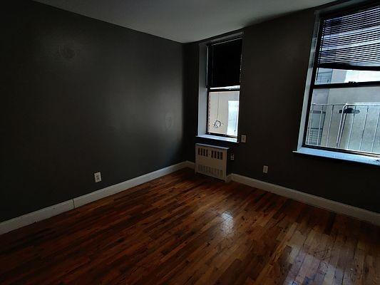 Building Photo - 2 bedroom in BRONX NY 10460