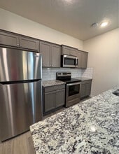 Building Photo - 2312 E Spice Lp