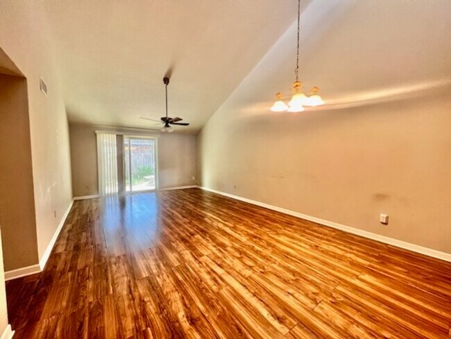 Building Photo - 96 Catamaran Ln