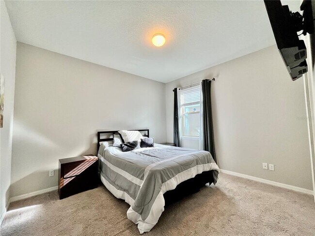 Building Photo - 2712 Vermillion Ct