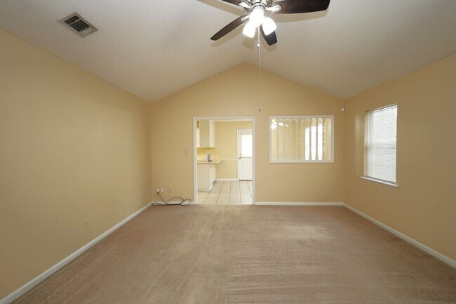 Foto del edificio - 4214 Abingdon Ct