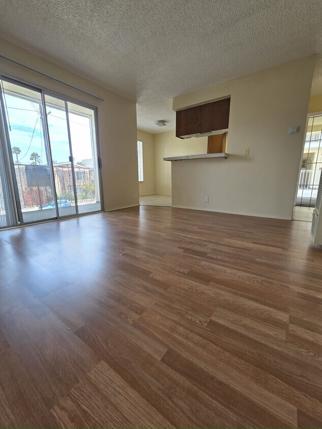 Foto principal - 839 Gaviota Ave