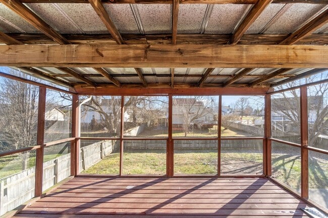 Foto del edificio - Quiet home near Fort Campbell- Waiting for you to call home