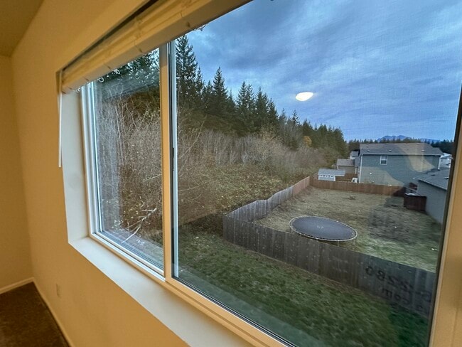 Foto del edificio - 11919 313th Ave SE