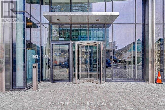 Building Photo - 138 Downes St