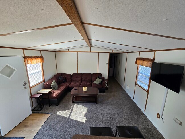 Building Photo - 181 Southerton Ln