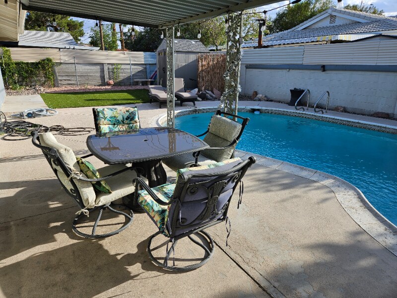 Foto principal - 105 Marigold Ln