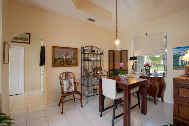 Building Photo - 1761 Corsica Dr