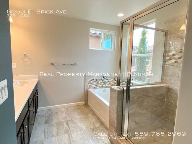 Building Photo - 6053 E Brick Dr