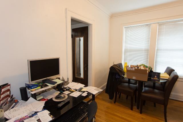 Foto del edificio - 2844 W Fletcher St