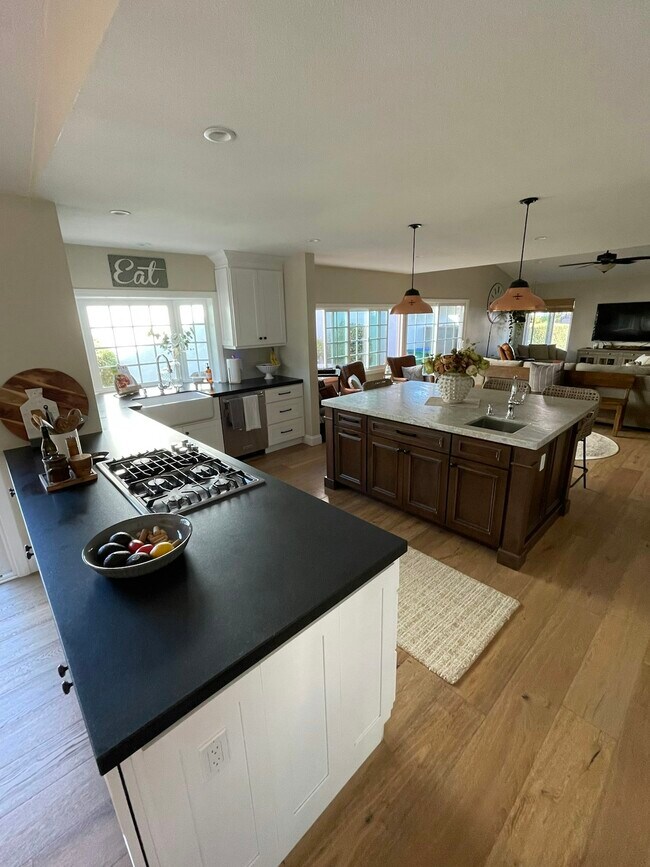 Foto del edificio - 48 Red Rock