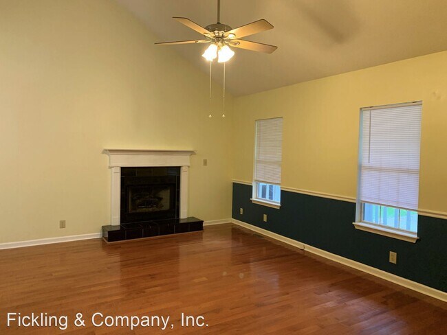 Building Photo - 3 br, 2 bath House - 1181 Sandy Beach Drive