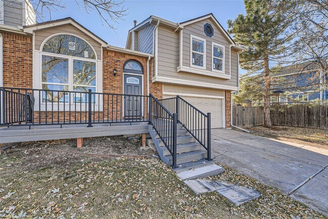 Foto del edificio - 5701 N Wagonwheel Trail