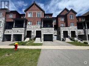 Building Photo - 17 Hilts Dr