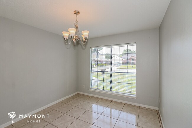 Foto del edificio - Spacious 4-Bedroom Home in Humble, TX