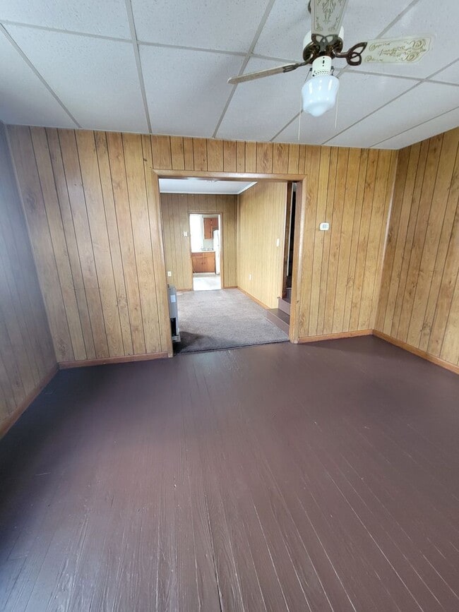 Building Photo - 372-374 Tolbert Ave