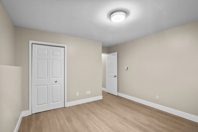Primary bedroom - 52 Hemmer Jane Dr