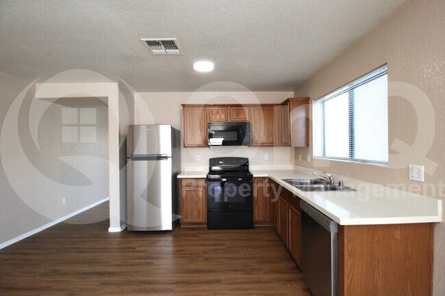 Foto del edificio - 9628 W Cordes Rd