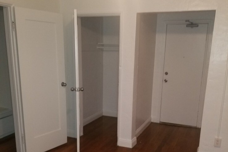 Foto principal - 1172 N New Hampshire Ave