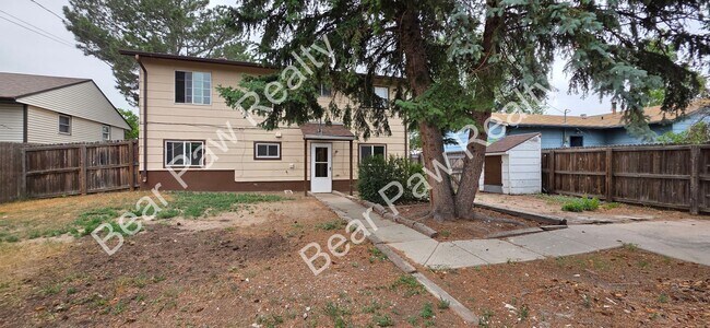 Foto del edificio - 279 Reed Ave