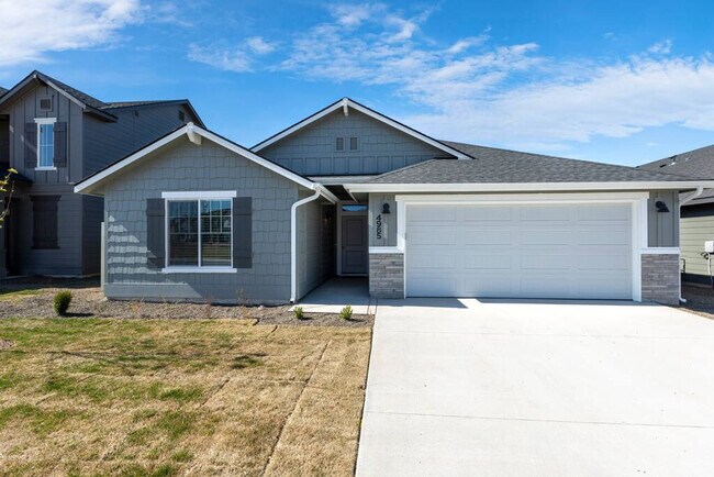 Building Photo - 4985 W Grand Rapids Dr